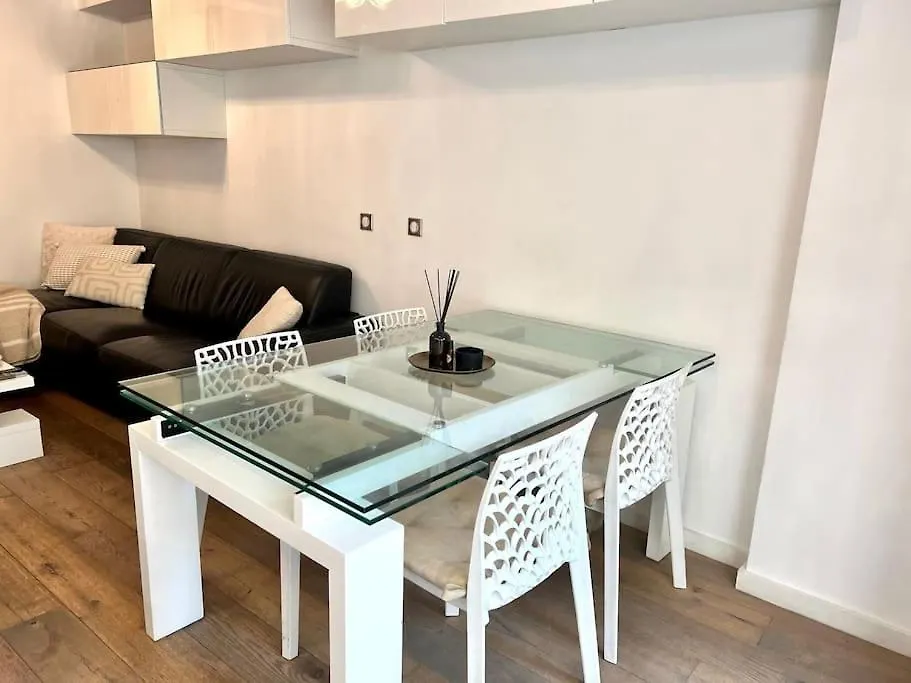 Champs-elysees - Arc De Triomphe - 2 Pieces - 4p Apartment *